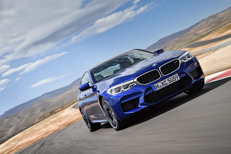  BMW M5 (F90) 2018 года  (WW) (фото 3 из 59)